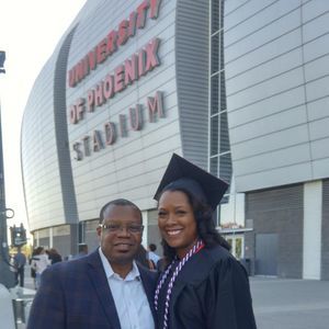 Meet your Posher, Latoya